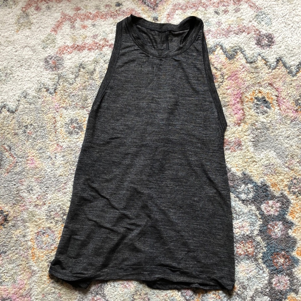🍋 Lululemon tank
